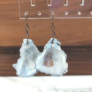 Oyster Shell Drop French Wire Pierced Earrings